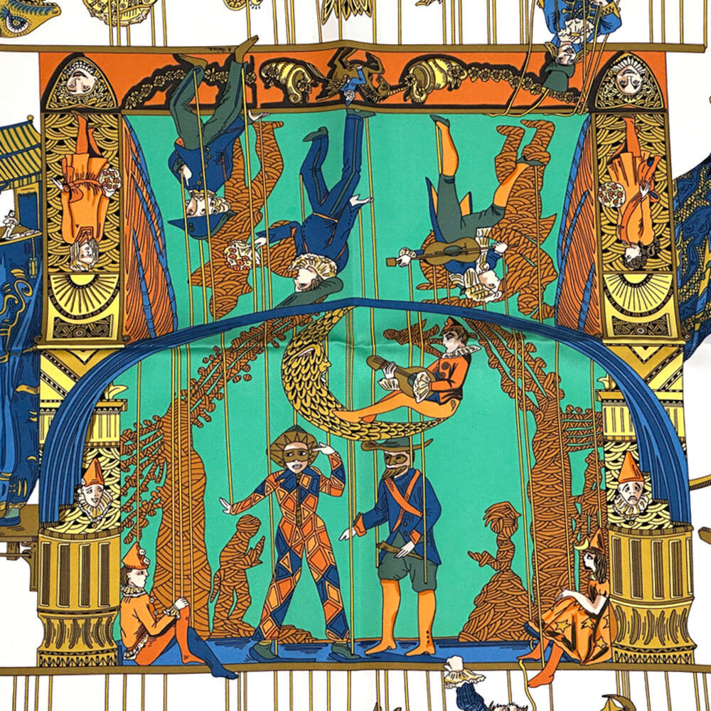 HERMES Green Silk Scarf - Picture 2 of 7